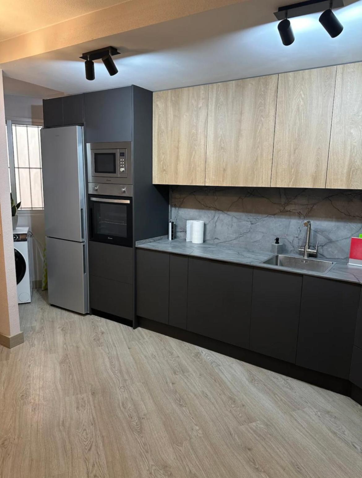 Marina Apartment Torrevieja Bagian luar foto